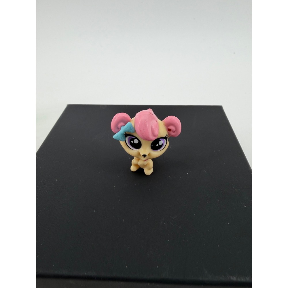 Authentic 2022 Hasbro Littlest Pet Shop Adana Ortega #3997 Gen 5‎